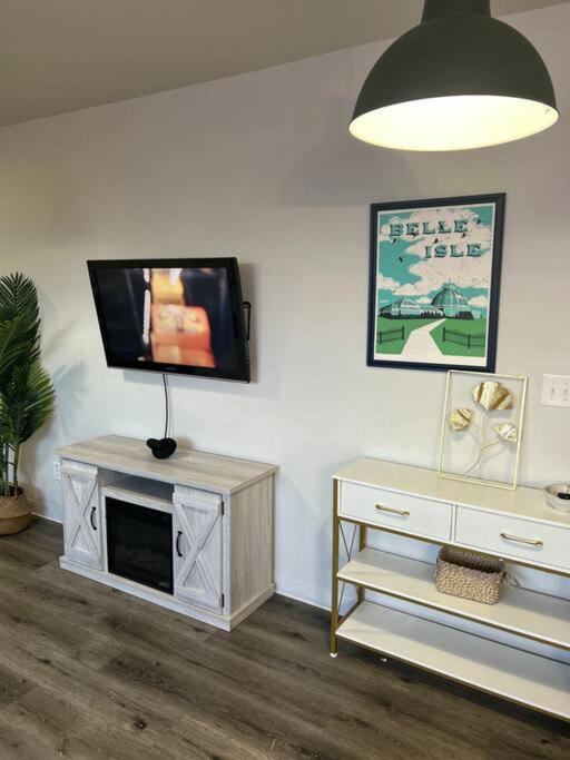 Modern Loft!/Free Parking/Long Stay Friendly! Detroit Dış mekan fotoğraf